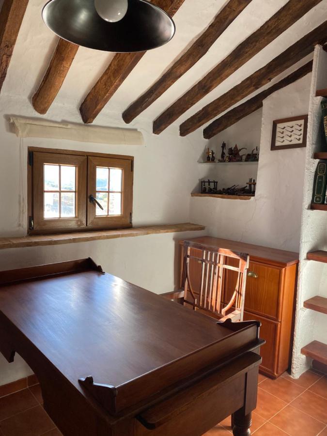 Beautiful Traditional Town House 아르달레스 외부 사진